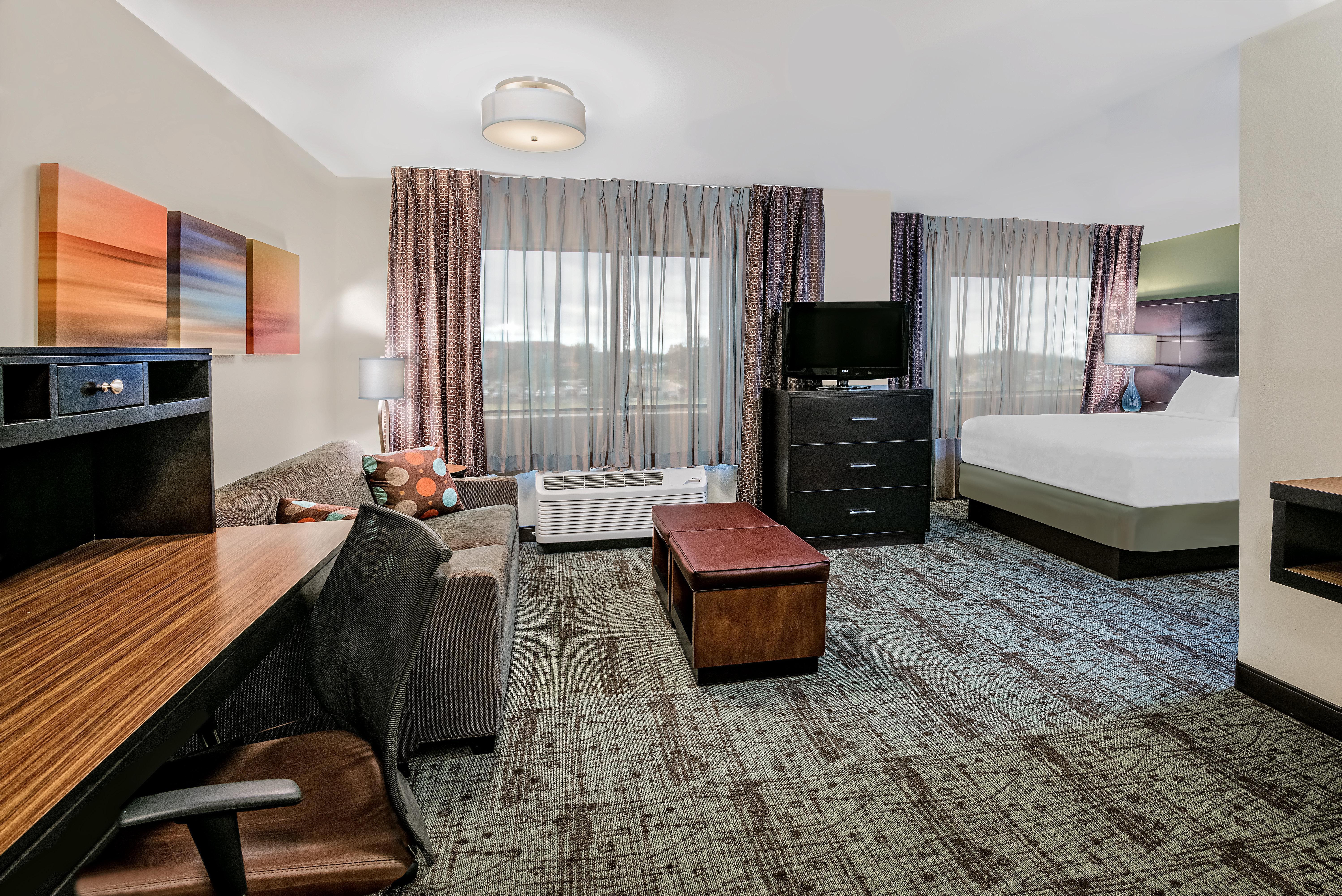 Staybridge Suites Lubbock-University Area By Ihg Екстер'єр фото