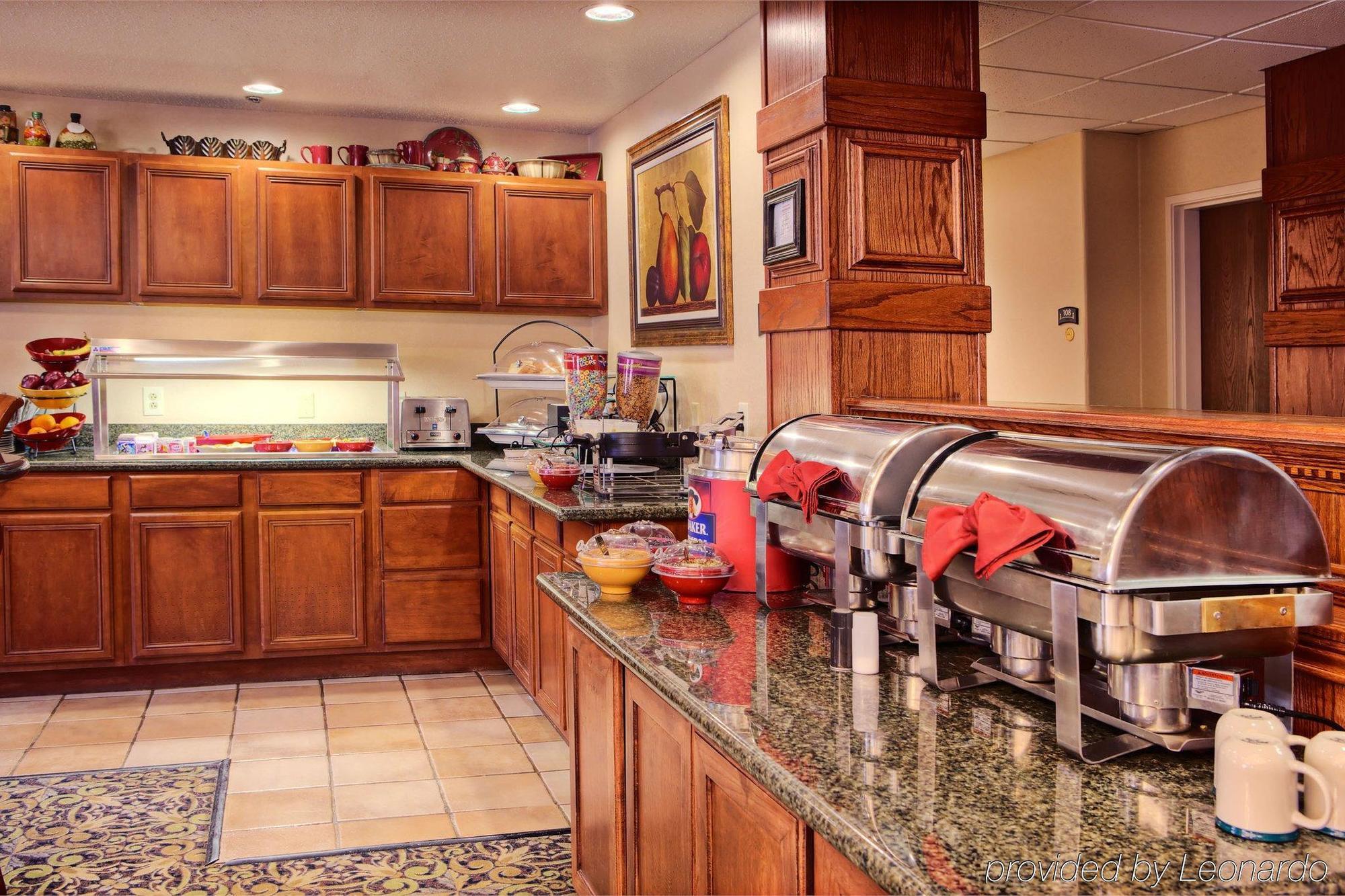 Staybridge Suites Lubbock-University Area By Ihg Екстер'єр фото