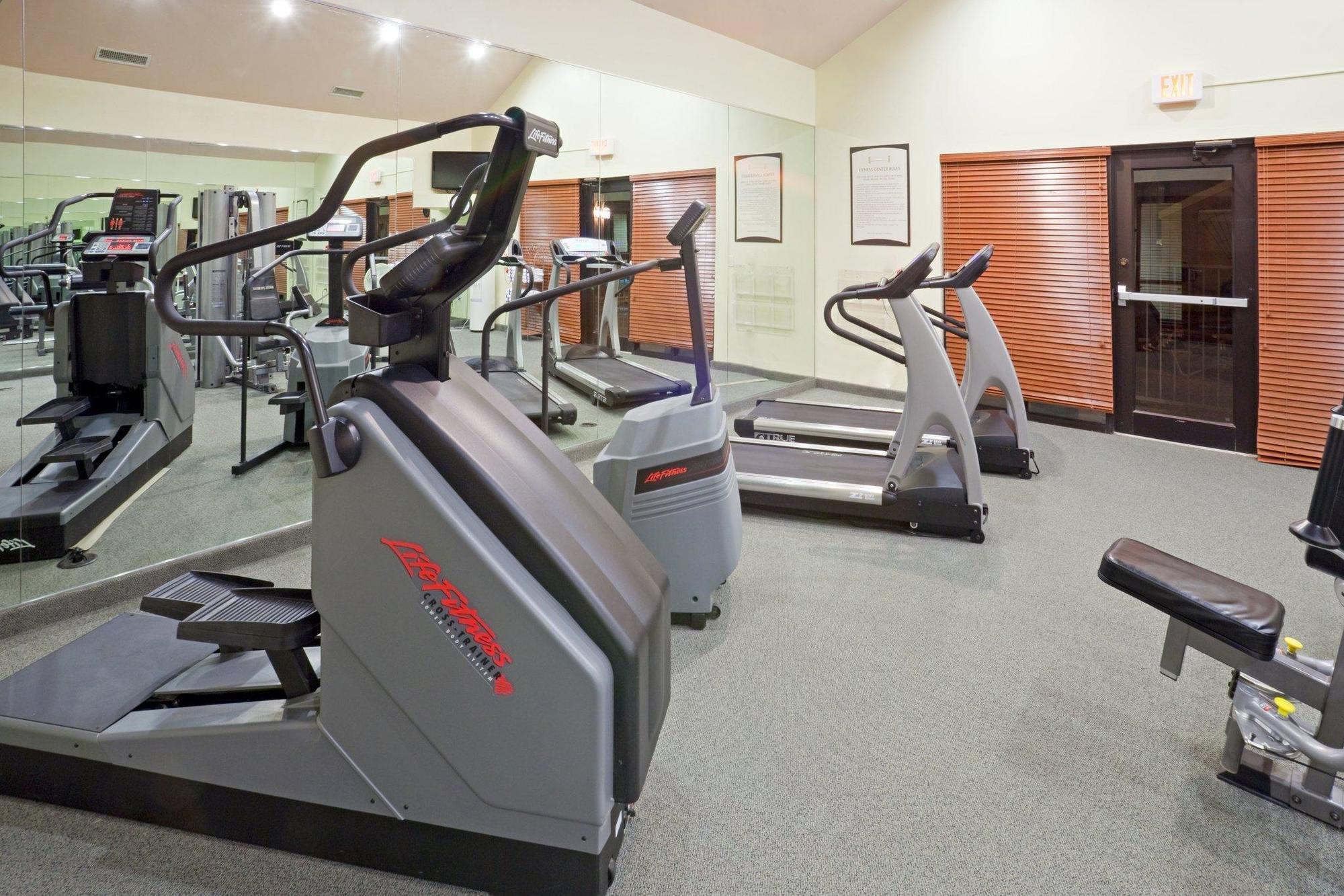 Staybridge Suites Lubbock-University Area By Ihg Екстер'єр фото